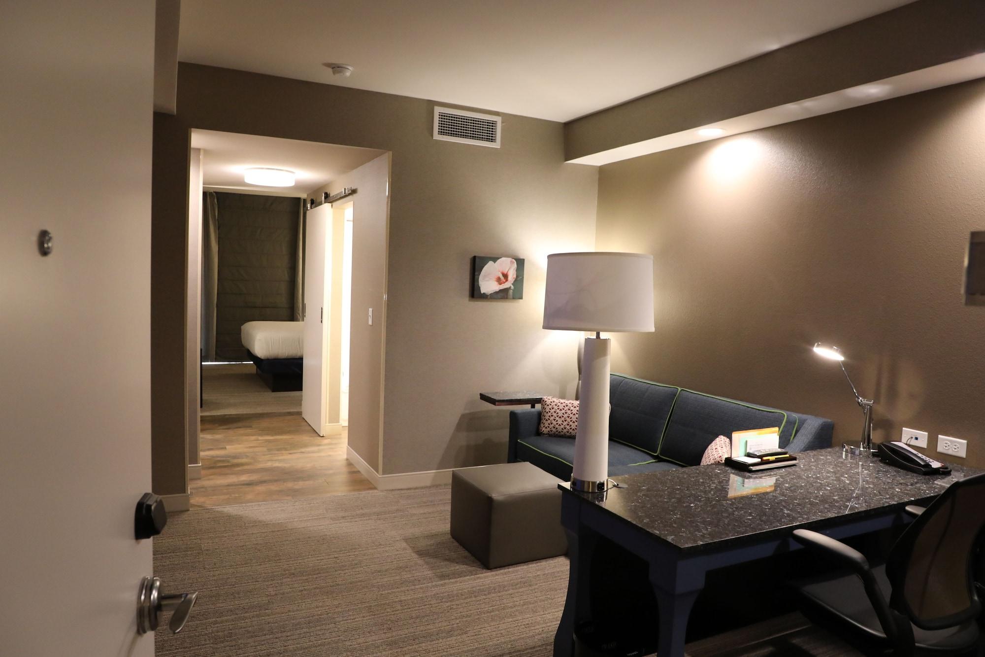 Hilton Garden Inn Austin Airport מראה חיצוני תמונה