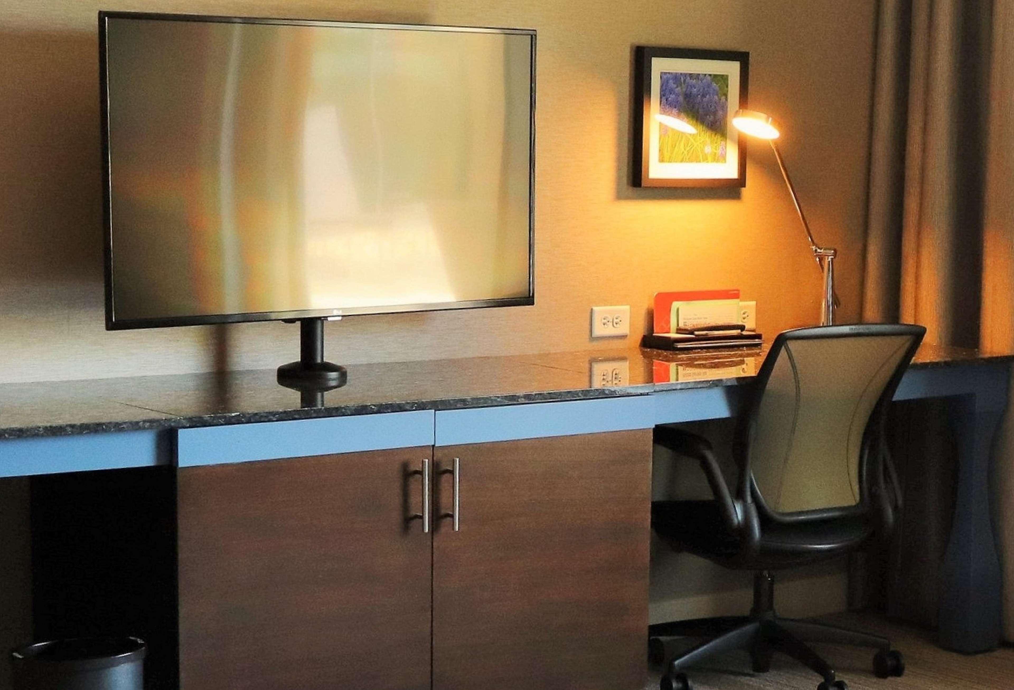 Hilton Garden Inn Austin Airport מראה חיצוני תמונה