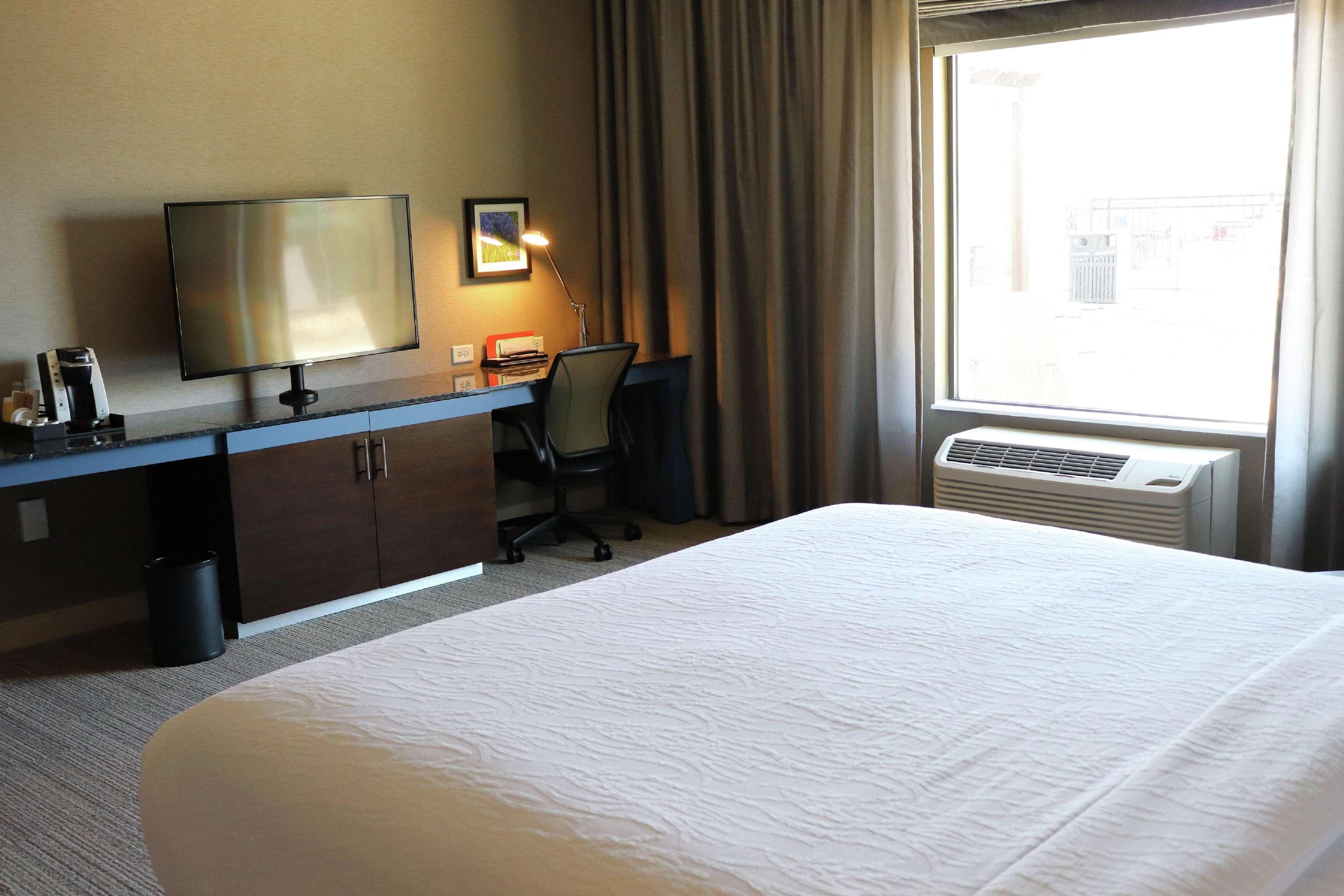 Hilton Garden Inn Austin Airport מראה חיצוני תמונה