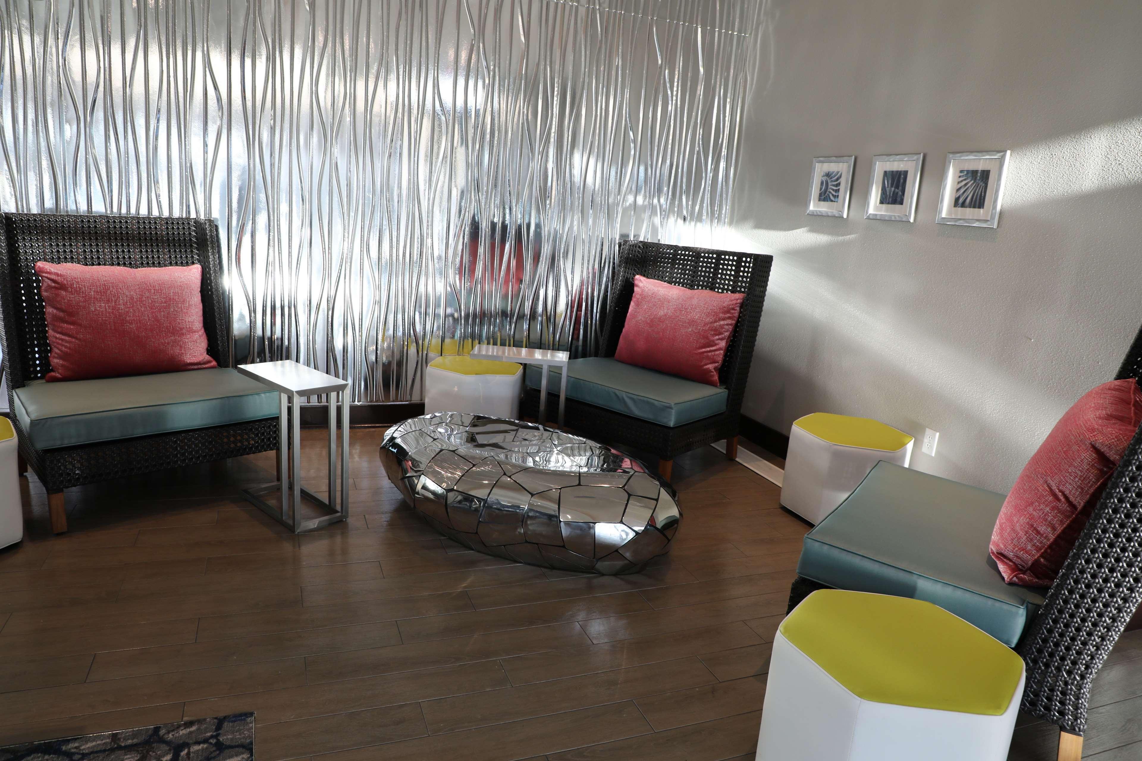 Hilton Garden Inn Austin Airport מראה חיצוני תמונה
