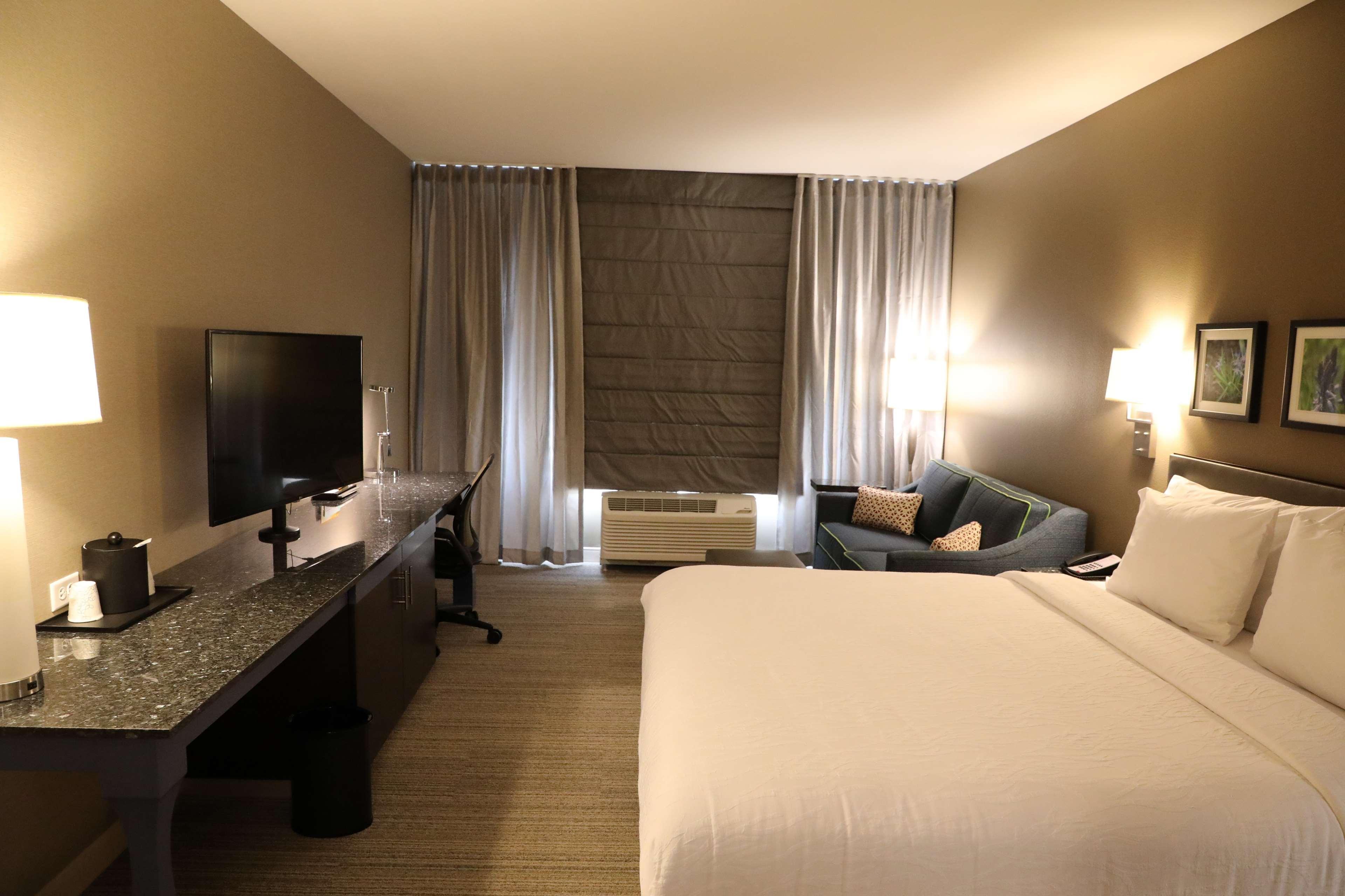 Hilton Garden Inn Austin Airport מראה חיצוני תמונה