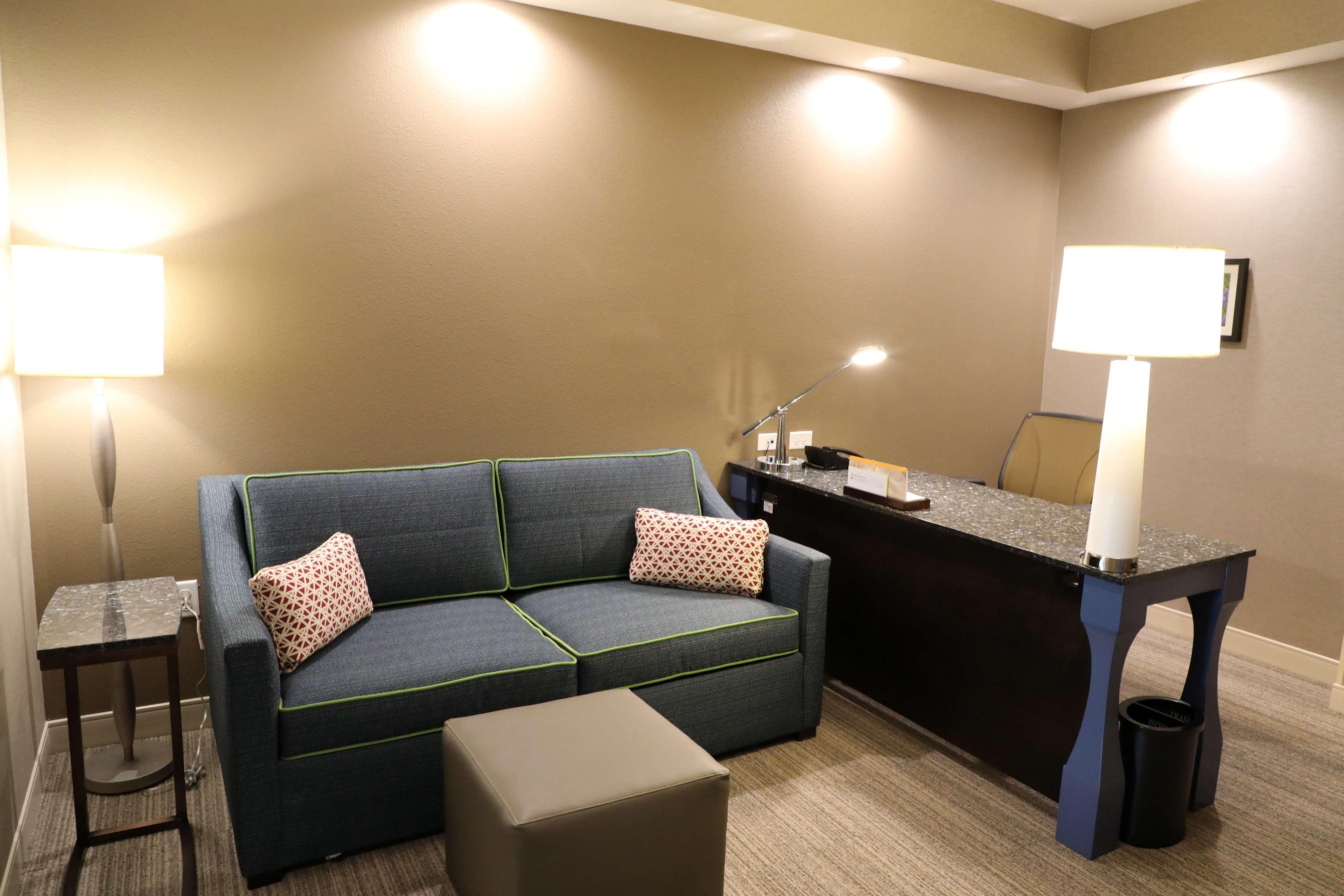 Hilton Garden Inn Austin Airport מראה חיצוני תמונה