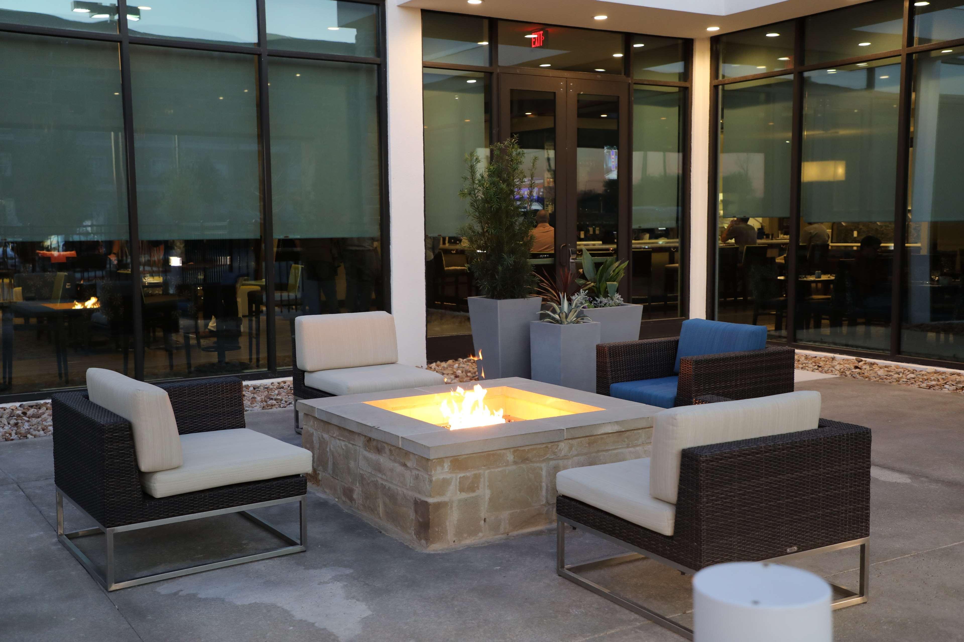 Hilton Garden Inn Austin Airport מראה חיצוני תמונה