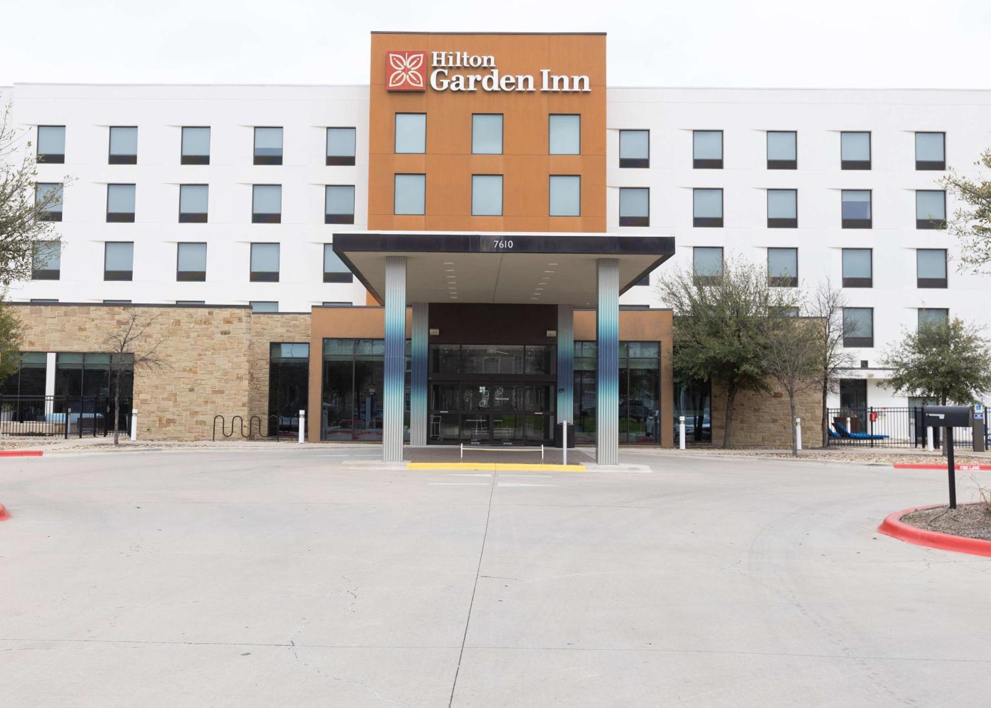 Hilton Garden Inn Austin Airport מראה חיצוני תמונה