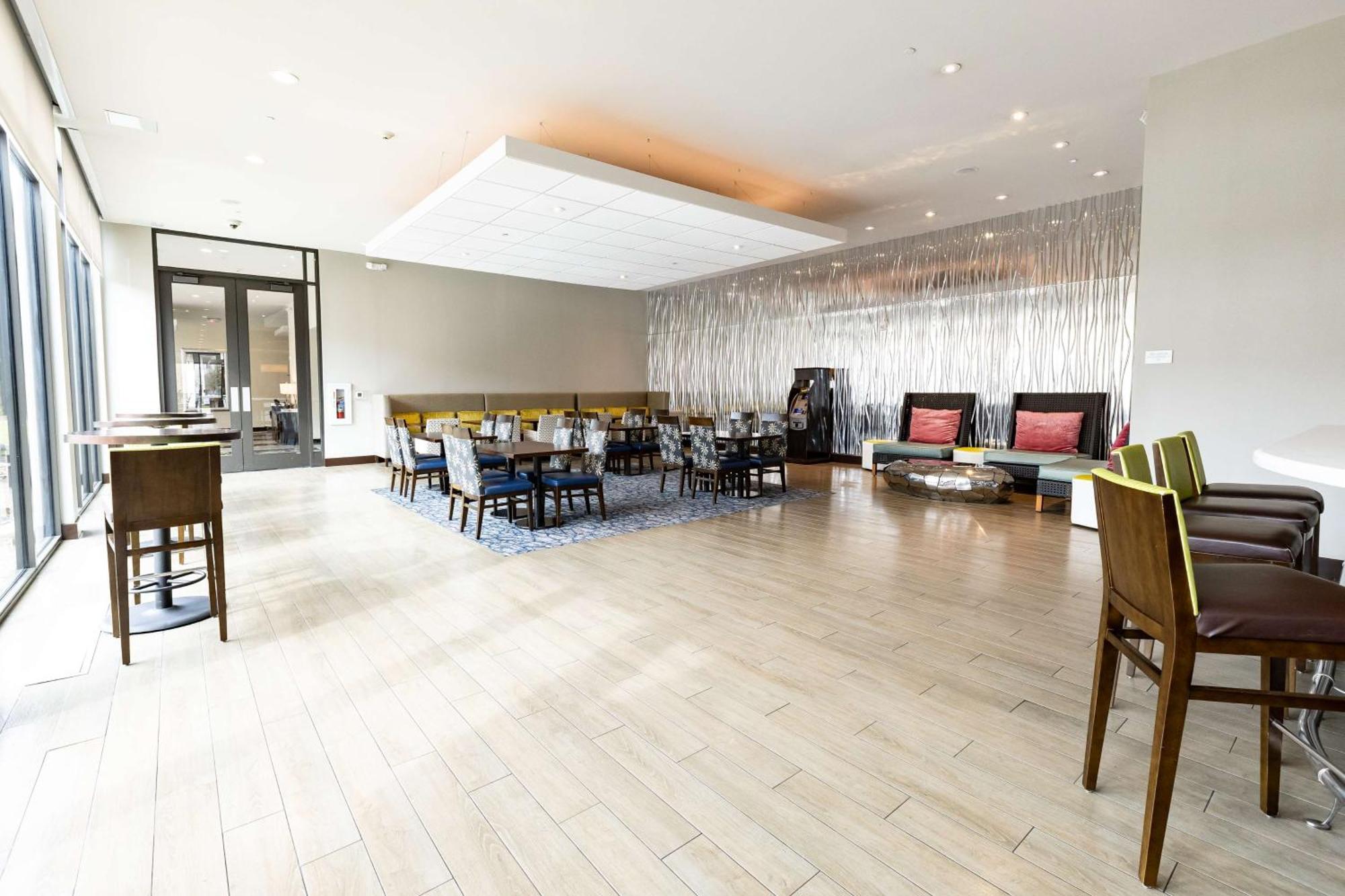 Hilton Garden Inn Austin Airport מראה חיצוני תמונה